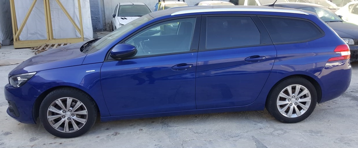 PEUGEOT NUEVO 308 SW STYLE PUR en Barcelona imagen 1