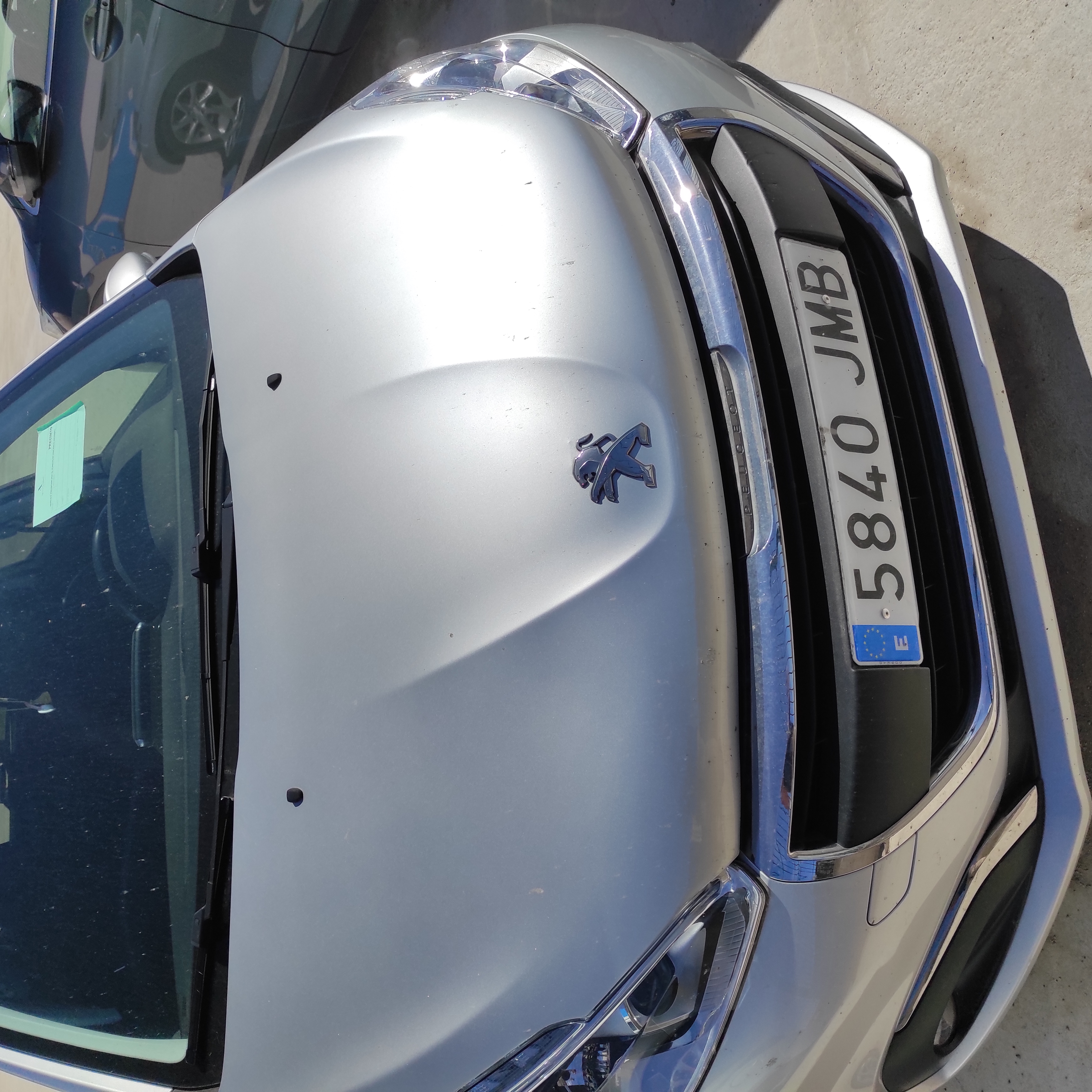 PEUGEOT 208 5P ACTIV BHDI 75 en Cantabria imagen 1