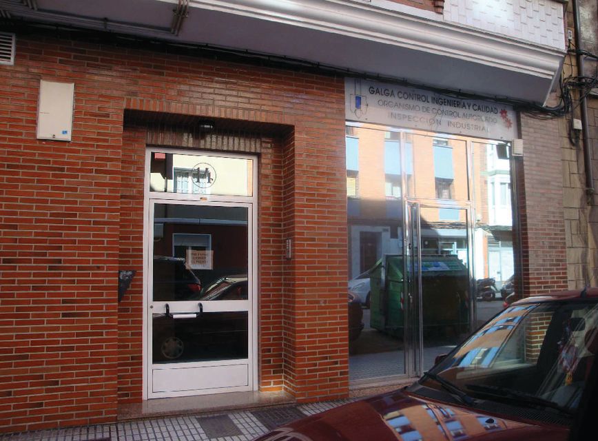 Local comercial en GIJON imagen 1