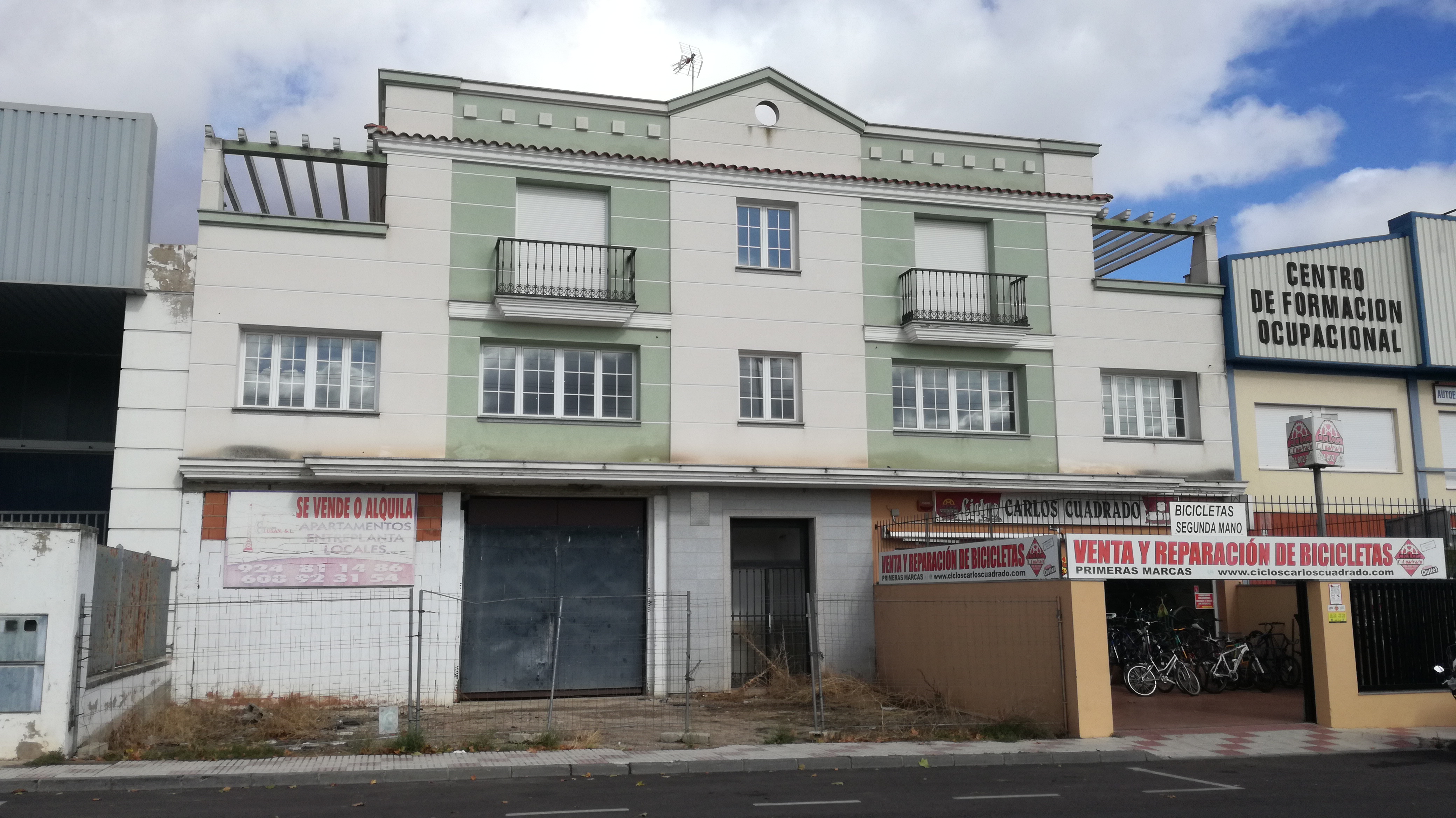 Local comercial en DON BENITO imagen 1