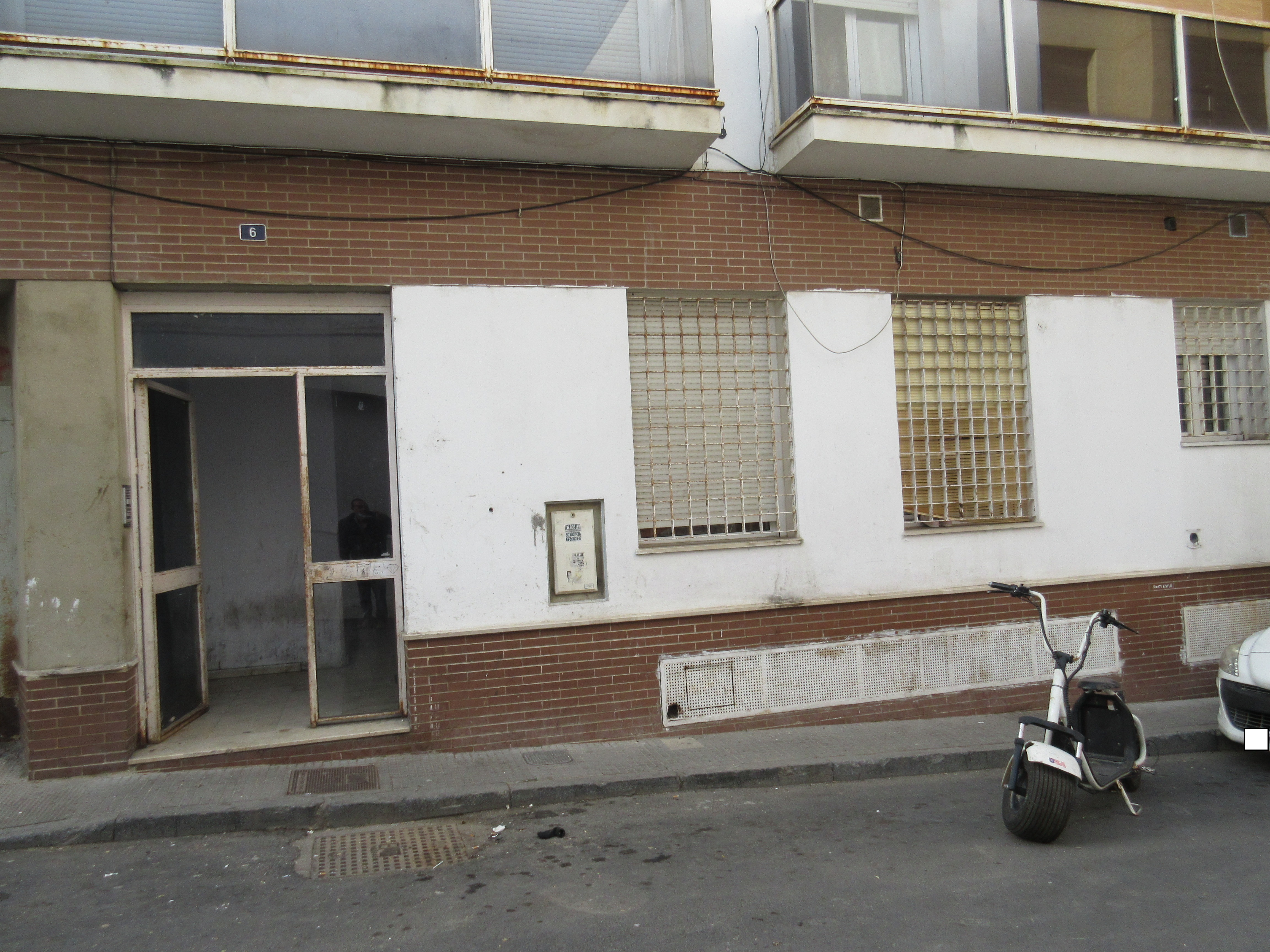 Local comercial en HUELVA imagen 1