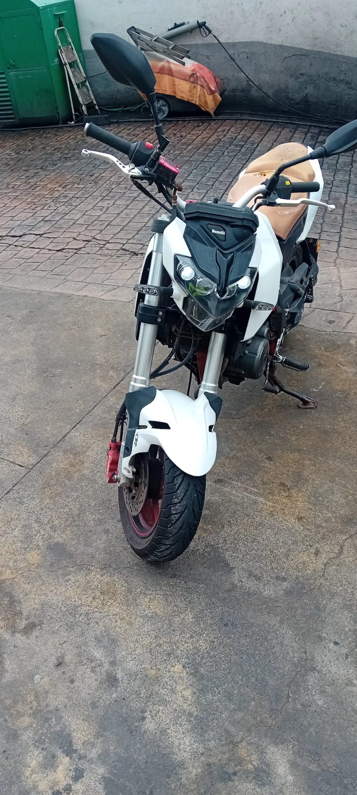 BENELLI TNT 125 en Santa Cruz de Tenerife imagen 1