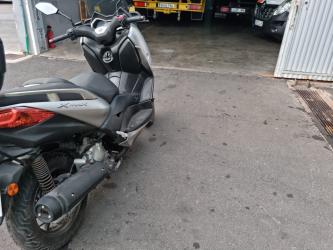 YAMAHA YP125A  X-MAX 125) en Santa Cruz de Tenerife
