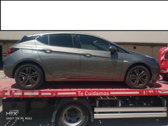 OPEL ASTRA en Sevilla