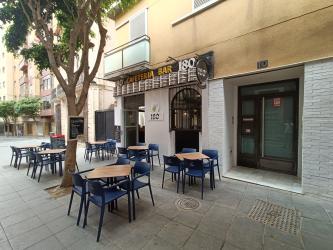Local comercial en ALMERIA
