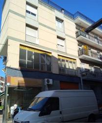 Local comercial en BADALONA