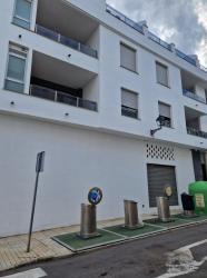 Local comercial en DENIA