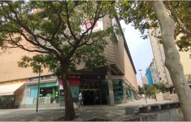 Local comercial en CORNELLA DE LLOBREGAT