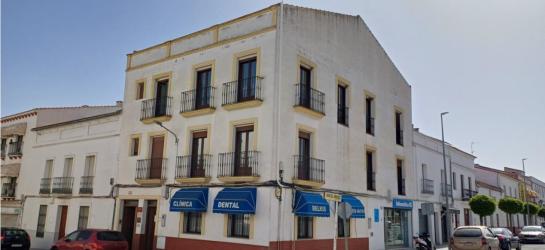 Local comercial en AZUAGA