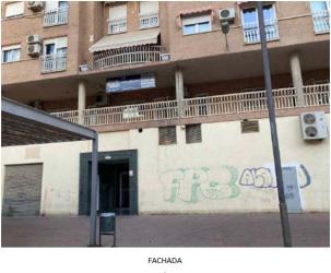 Local comercial en MOLINA DE SEGURA