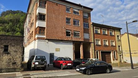 Local comercial en OVIEDO