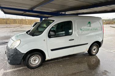 RENAULT KANGOO en Sevilla