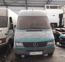 MERCEDES-BENZ SPRINTER 212 D en A Coruña